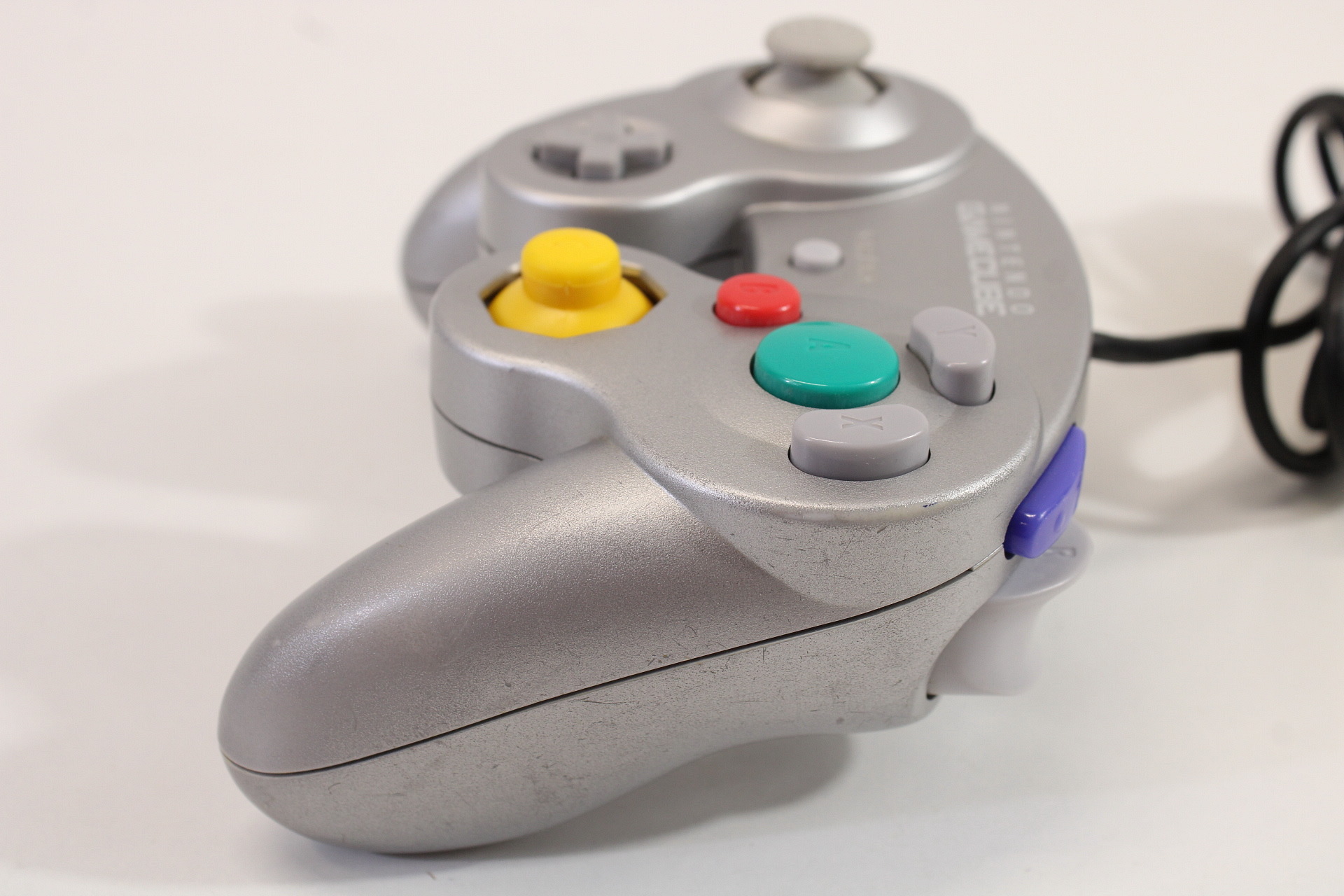 Official Nintendo Gamecube T3 Controller Platinum Silver Cosmetic Wears GC (B) Nintendo GameCube GC