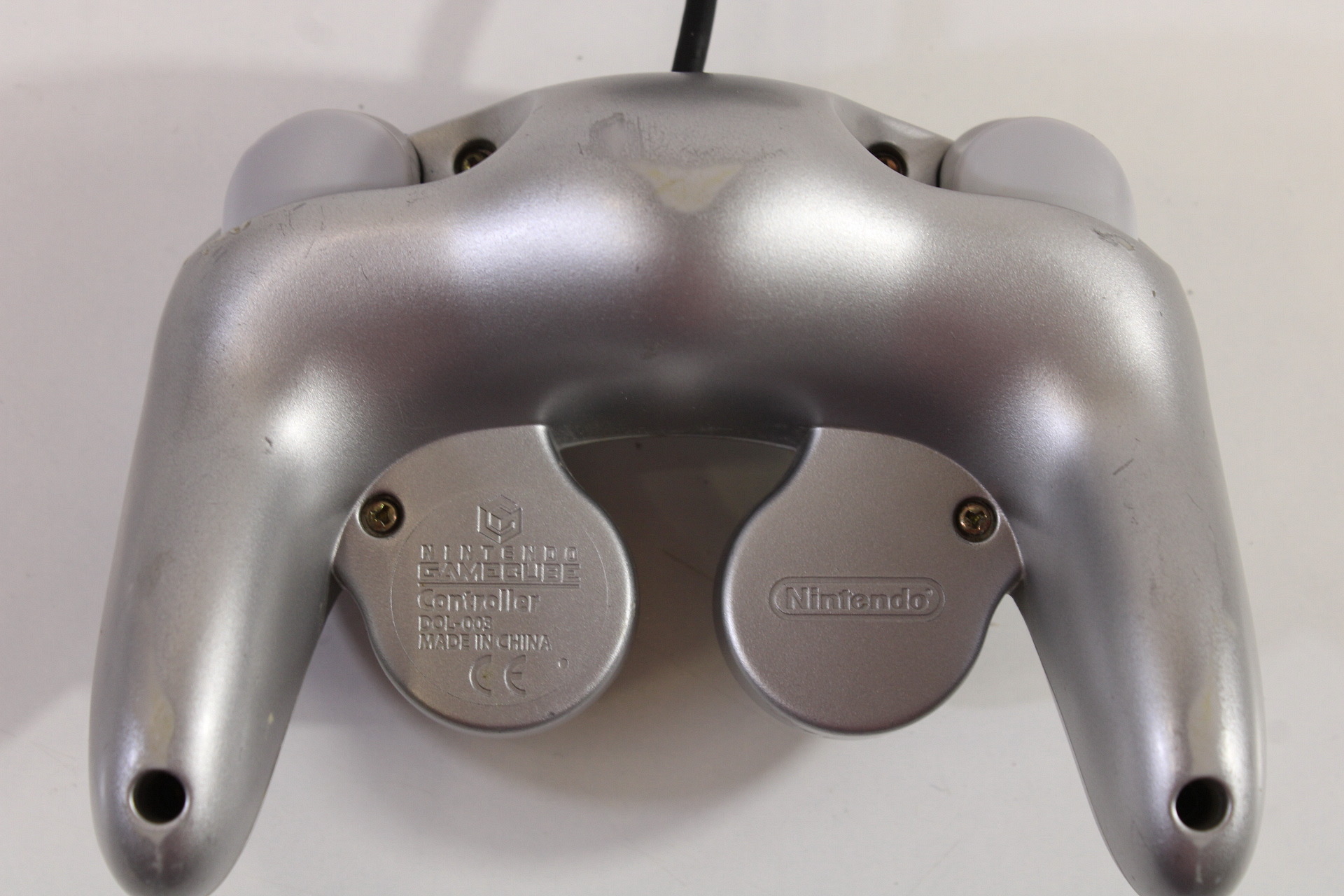 Official Nintendo Gamecube T3 Controller Platinum Silver Cord Damage / Cosmetic Wears GC (D) Nintendo GameCube GC