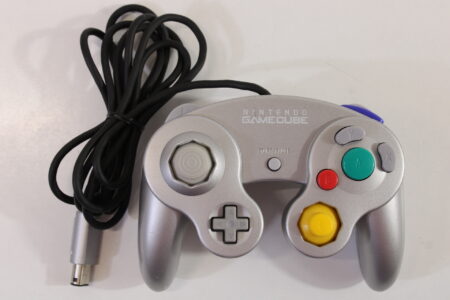 Official Nintendo Gamecube Controller Platinum Silver Cosmetic Wears GC (B) Nintendo GameCube GC
