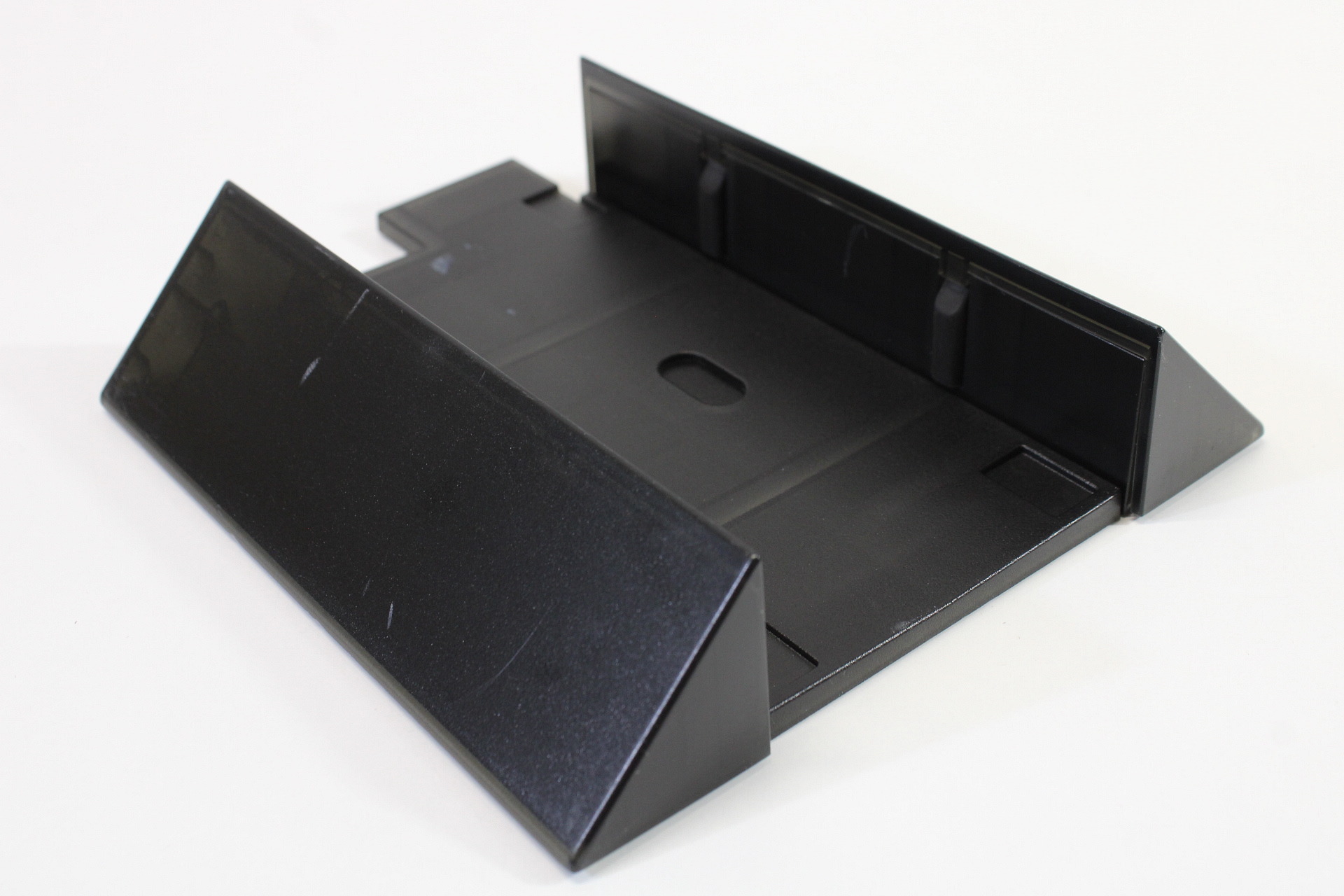 thumbnail interactive-video image 1 of Sony PS2 Official Stand SCPH-10040 – Blue Vertical Stand For Playstation 2 (Japan, Used) 1 of 5