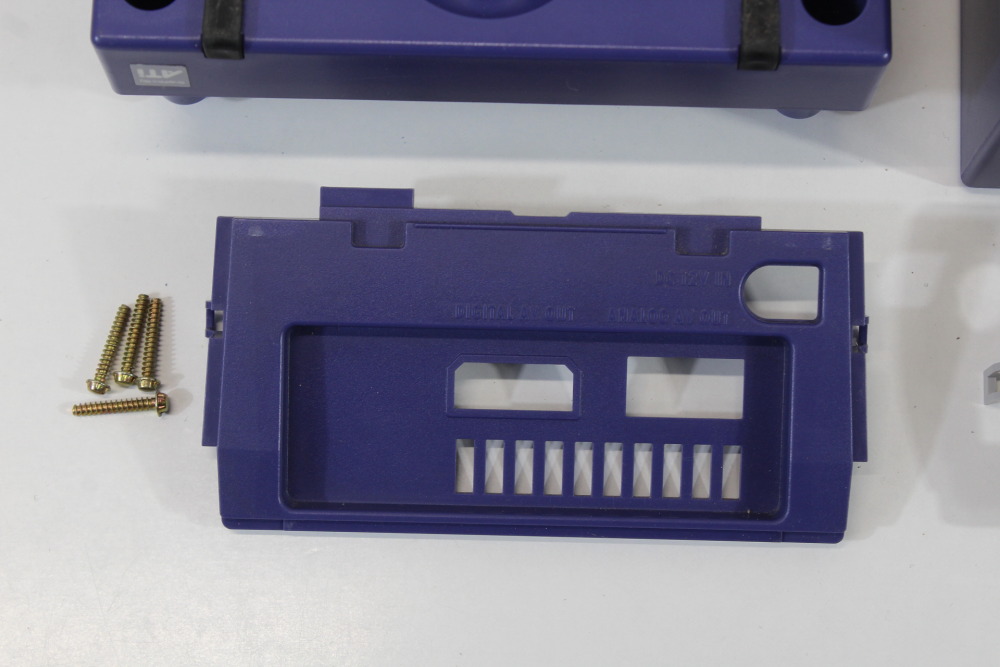 Nintendo GameCube OEM Replacement Shell Only Indigo Purple DOL-001 (For Parts or Repair) Nintendo GameCube GC