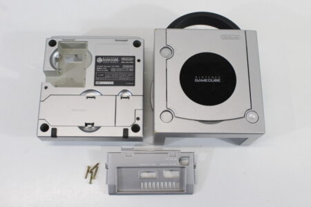 Nintendo GameCube OEM Replacement Shell Only Platinum Silver DOL-001 (For Parts or Repair) Nintendo GameCube GC