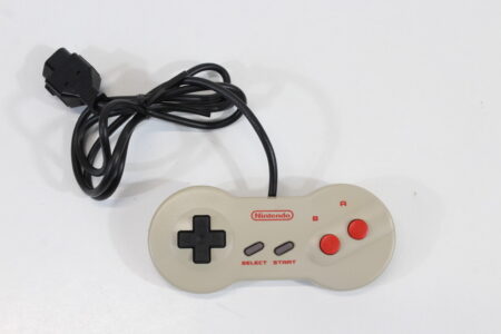 Famicom Dogbone Controller HVC-102 (B Discolored) Nintendo Famicom FC NES