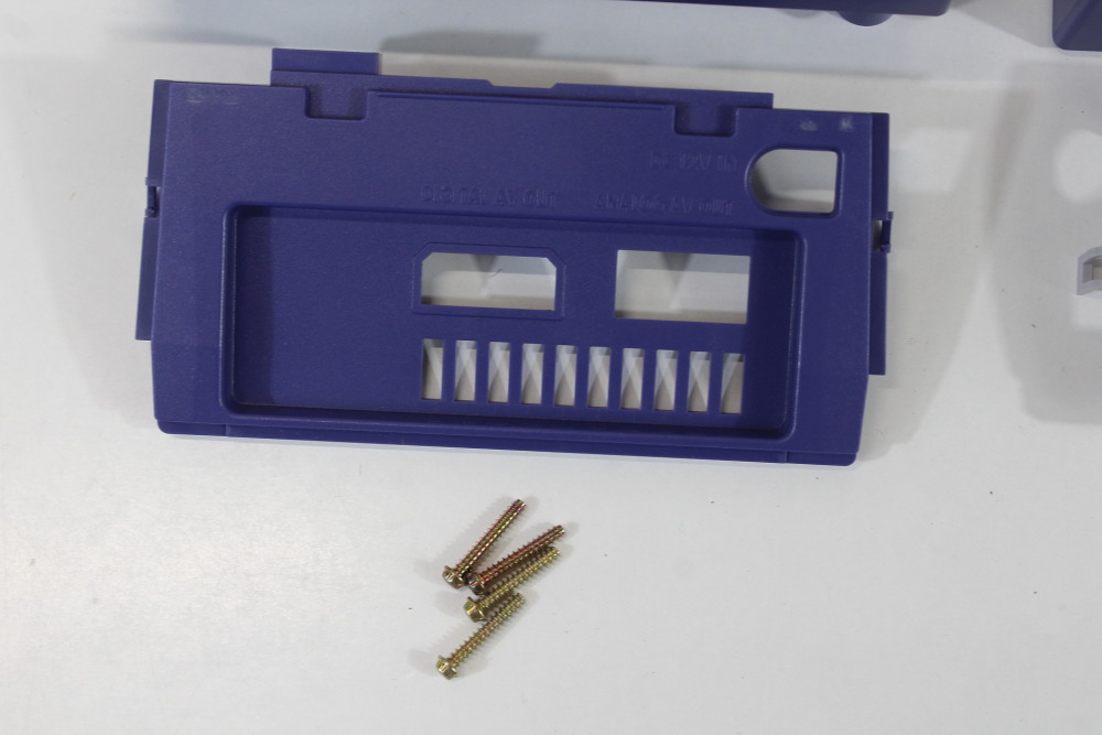 Nintendo GameCube OEM Replacement Shell Only Indigo Purple DOL-001 (For Parts or Repair) Nintendo GameCube GC