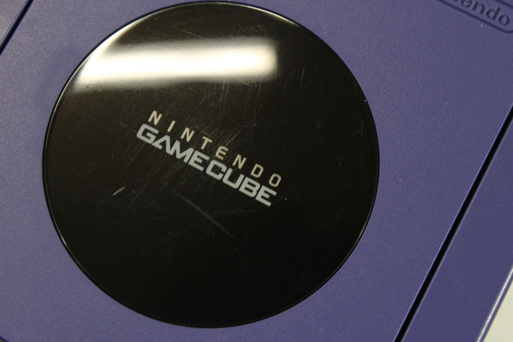 Nintendo GameCube OEM Replacement Shell Only Indigo Purple DOL-001 (For Parts or Repair) Nintendo GameCube GC