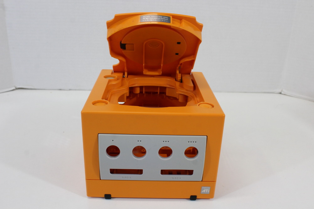 Nintendo GameCube OEM Replacement Shell Only Spice Orange DOL-001 (For Parts or Repair) Nintendo GameCube GC