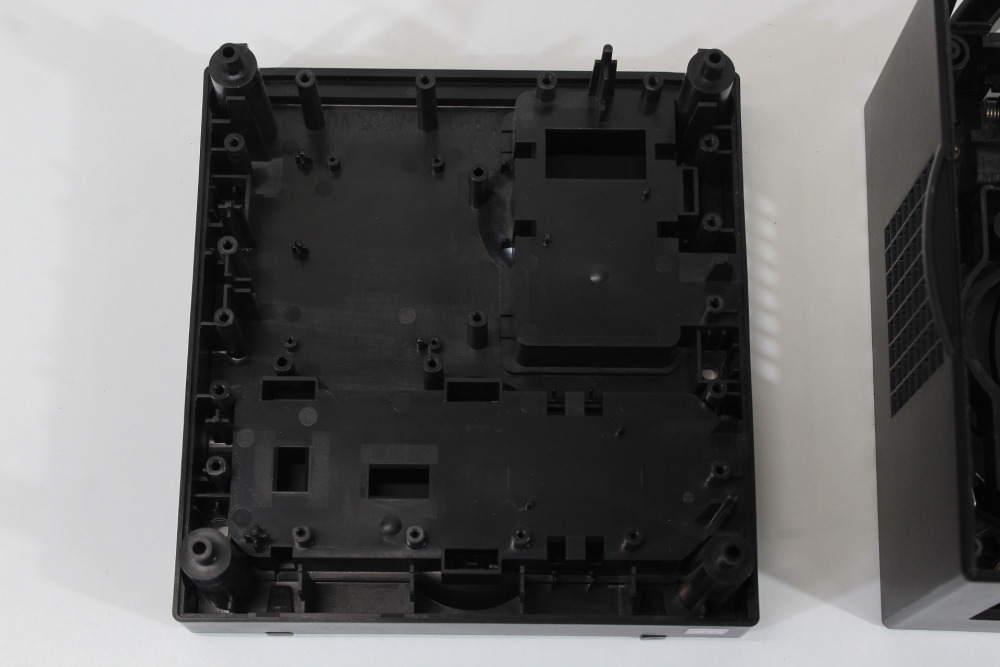Nintendo GameCube Console OEM Replacement Shell Only Jet Black DOL-001 (For Parts or Repair) Nintendo GameCube GC