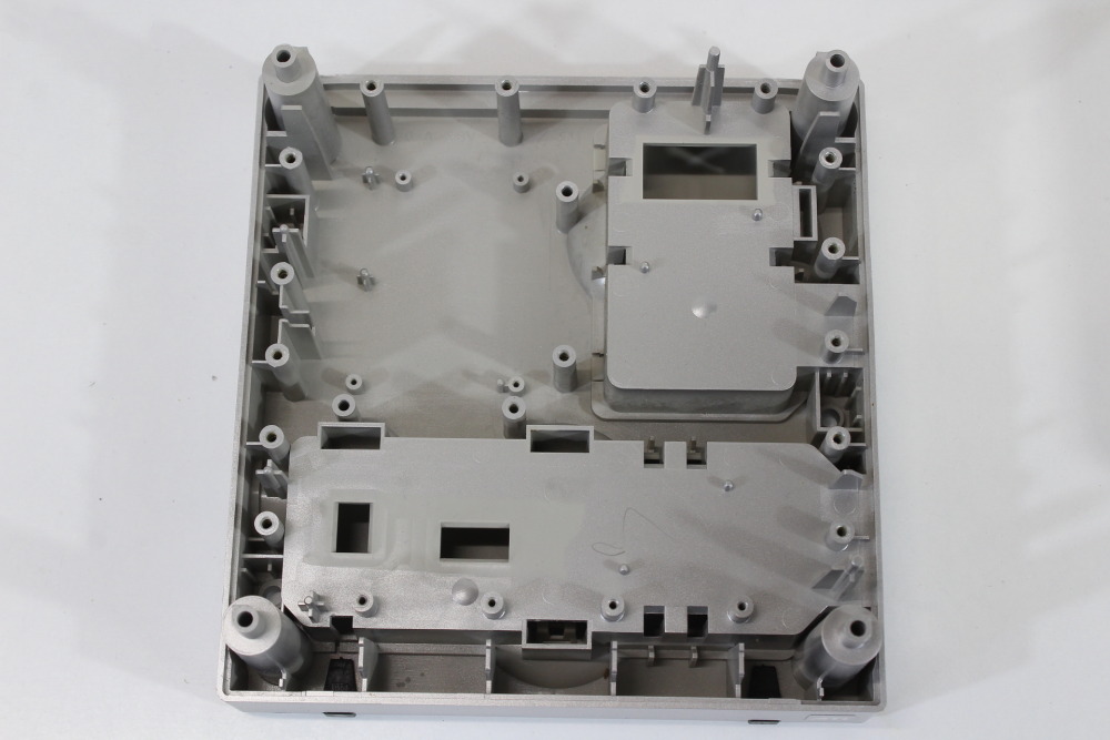 Nintendo GameCube OEM Replacement Shell Only Platinum Silver DOL-001 (For Parts or Repair) Nintendo GameCube GC