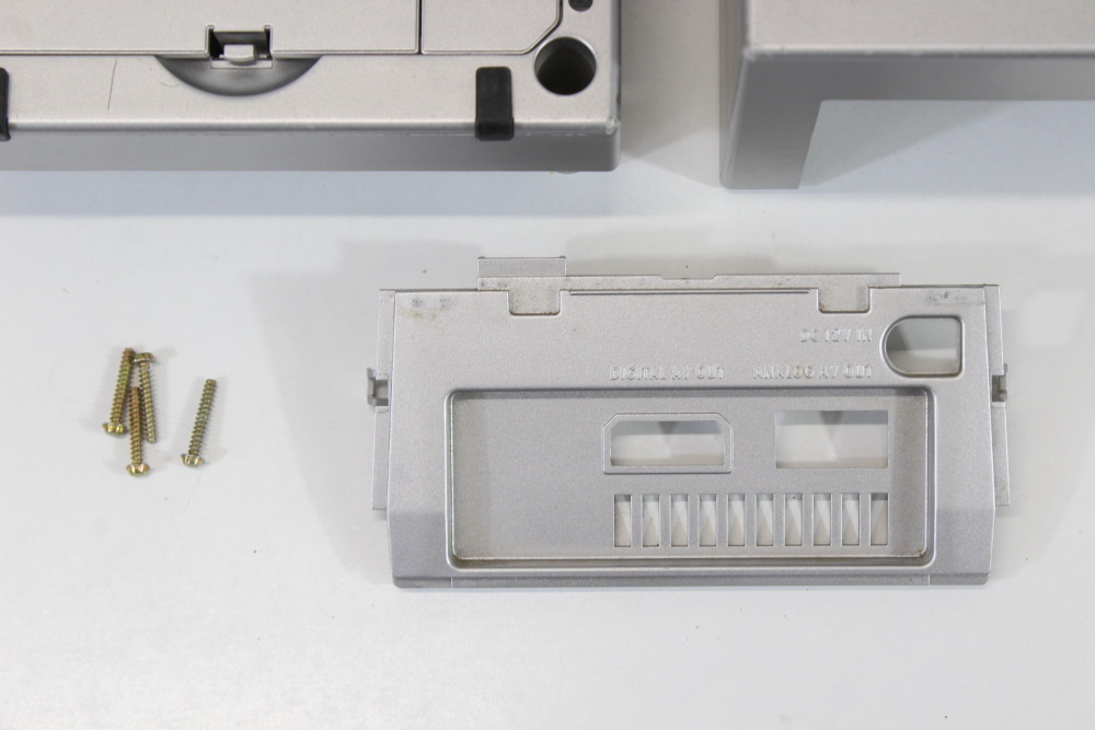 Nintendo GameCube OEM Replacement Shell Only Platinum Silver DOL-001 (For Parts or Repair) Nintendo GameCube GC