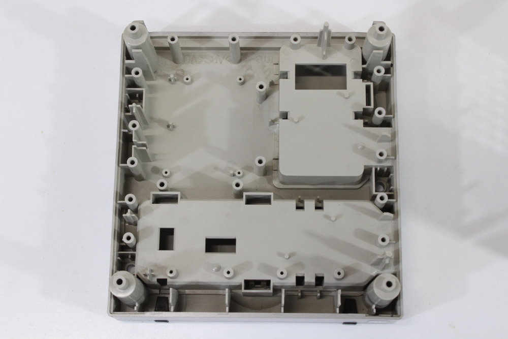 Nintendo GameCube OEM Replacement Shell Only Platinum Silver DOL-001 (For Parts or Repair) Nintendo GameCube GC