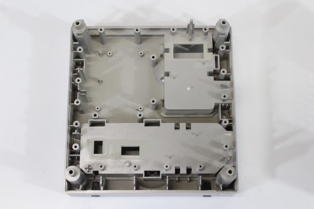 Nintendo GameCube OEM Replacement Shell Only Platinum Silver DOL-001 (For Parts or Repair) Nintendo GameCube GC
