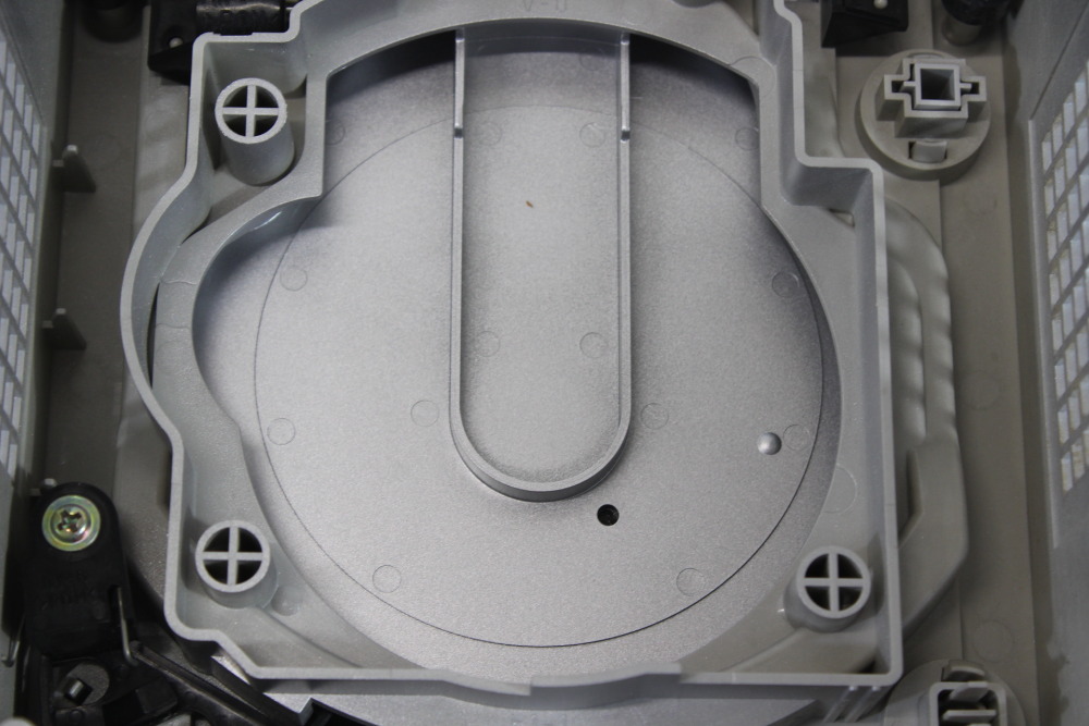 Nintendo GameCube OEM Replacement Shell Only Platinum Silver DOL-001 (For Parts or Repair) Nintendo GameCube GC