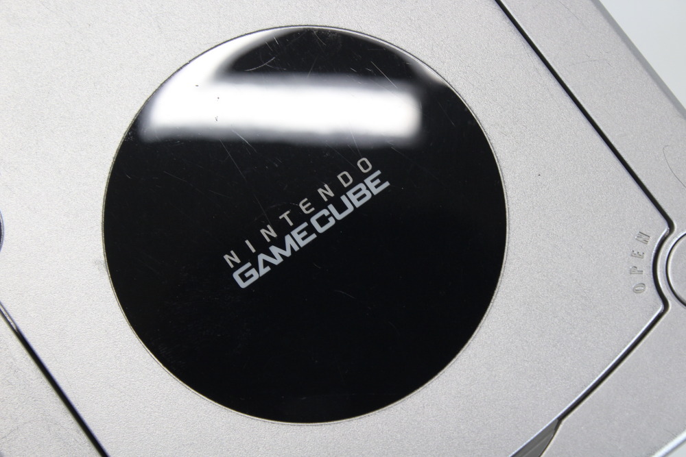 Nintendo GameCube OEM Replacement Shell Only Platinum Silver DOL-001 (For Parts or Repair) Nintendo GameCube GC