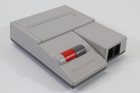 AV Famicom Console "New Famicom" HVC-101 Only (A) Nintendo Famicom FC