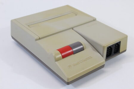 AV Famicom Console "New Famicom" HVC-101 Only (C) Nintendo Famicom FC