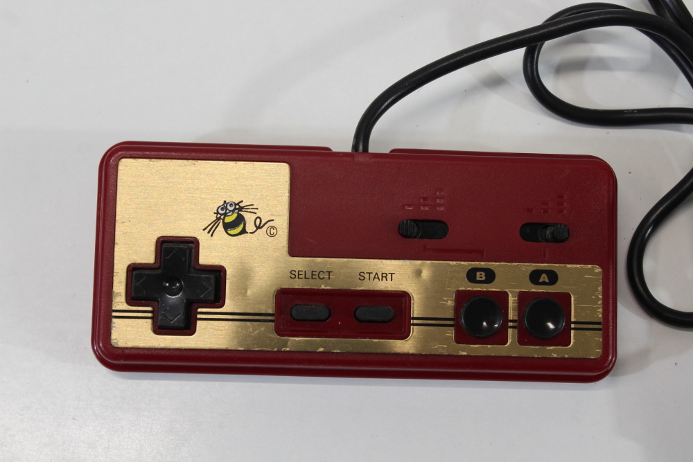 Hudson Soft HC62-4 Turbo Controller for Nintendo Famicom Console (B) Nintendo Famicom FC
