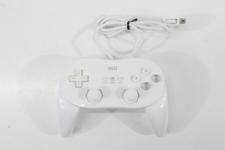 Nintendo Wii White Classic Pro Controller RVL-005 (B)
