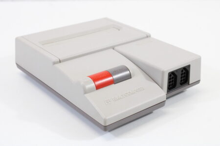AV Famicom Console "New Famicom" HVC-101 Only (A) Nintendo Famicom FC