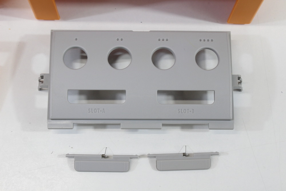 Nintendo GameCube OEM Replacement Shell Only Spice Orange DOL-001 (For Parts or Repair) Nintendo GameCube GC