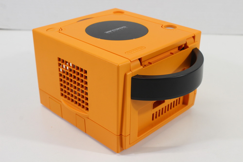 Nintendo GameCube OEM Replacement Shell Only Spice Orange DOL-001 (For Parts or Repair) Nintendo GameCube GC