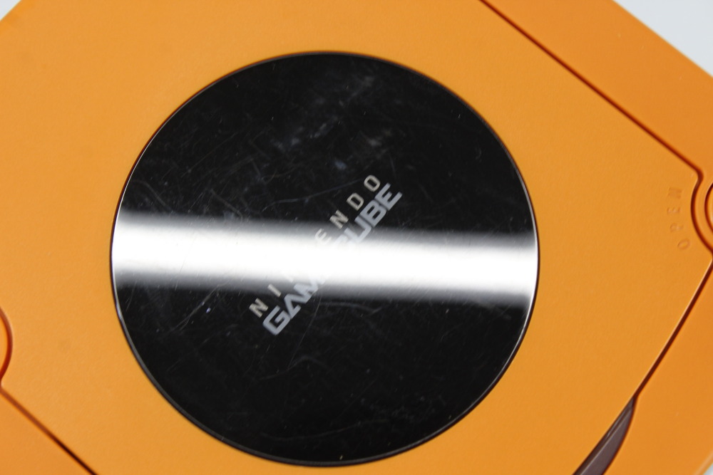Nintendo GameCube OEM Replacement Shell Only Spice Orange DOL-001 (For Parts or Repair) Nintendo GameCube GC