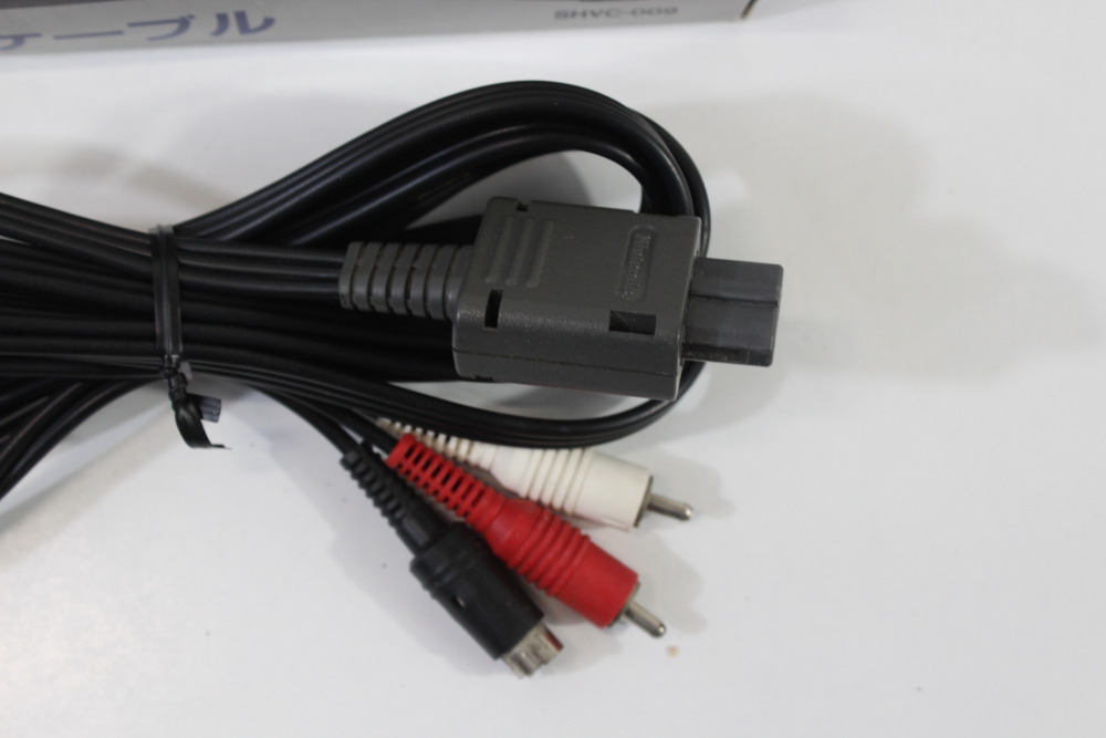Official Nintendo S-Video Cable OEM Boxed Gray Plug for Super Famicom / Nintendo 64 / GameCube SFC (B)