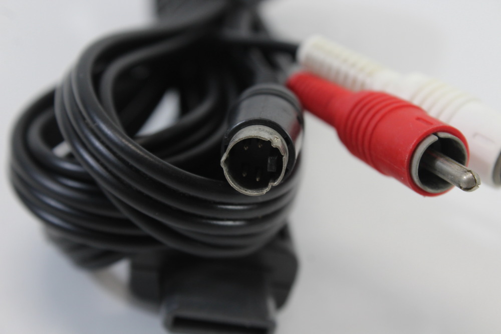 Official Nintendo S-Video Cable OEM Gray Plug for Super Famicom / Nintendo 64 / GameCube SFC (B)