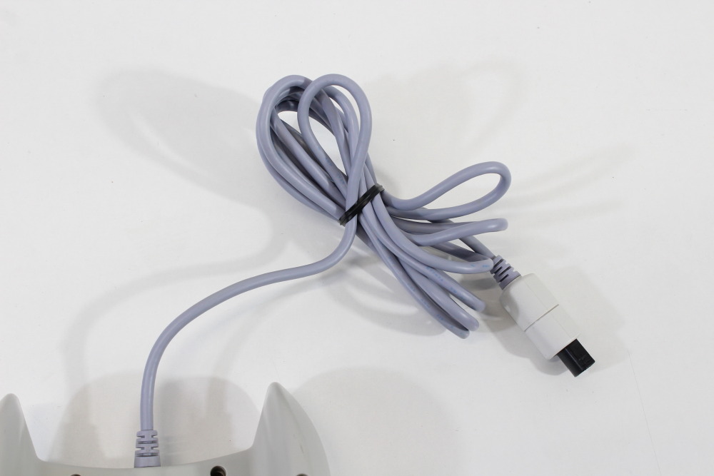 SEGA Dreamcast Controller Pad White HKT-7700 DC (B) SEGA Dreamcast DC
