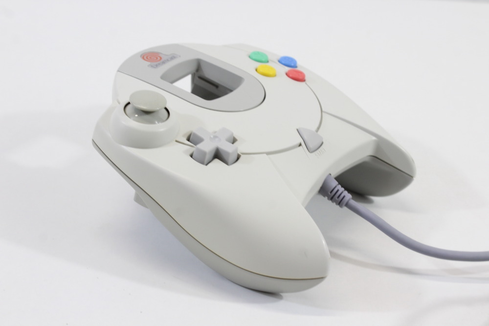 SEGA Dreamcast Controller Pad White HKT-7700 DC (B) SEGA Dreamcast DC