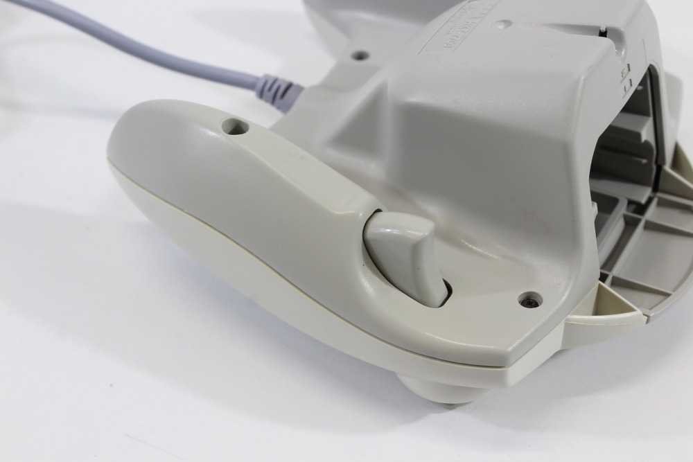 SEGA Dreamcast Controller Pad White HKT-7700 DC (B) SEGA Dreamcast DC