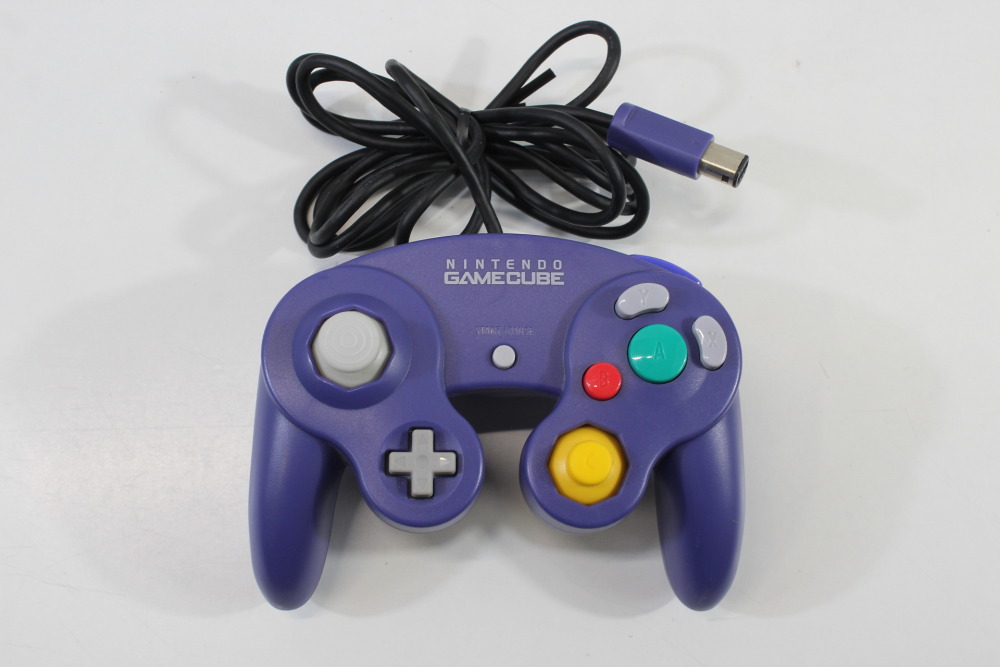 Nintendo GameCube Clear Purple Console & Controller AC Adapter AV Cable Memory Card GC Play US Region Games (B)
