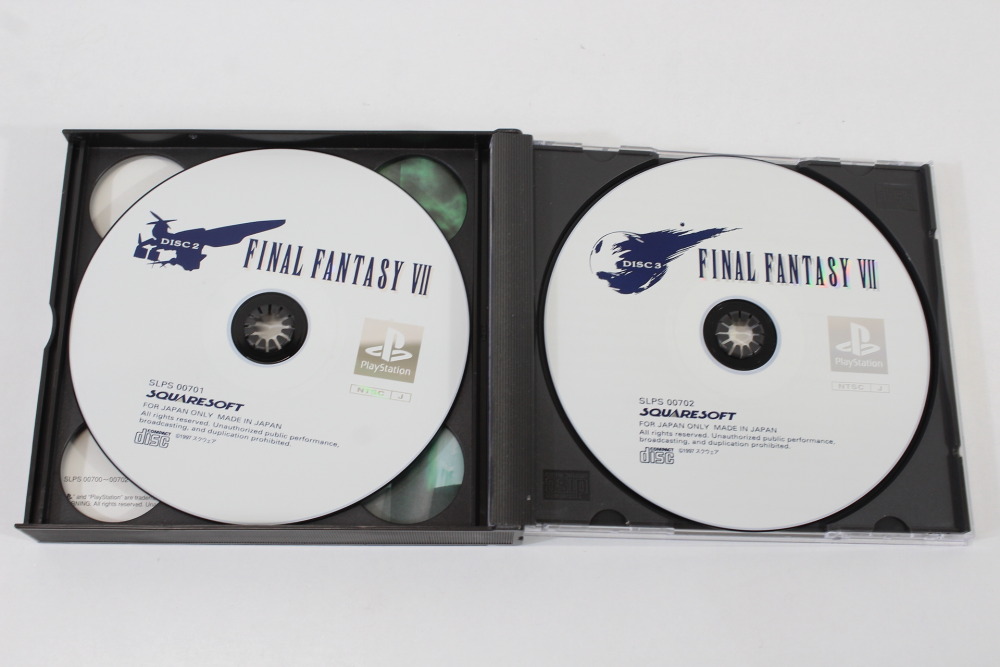 Lot of 4 Final Fantasy 7 8 9 VII VIII IX Tactics (B) SONY PlayStation 1 PS1