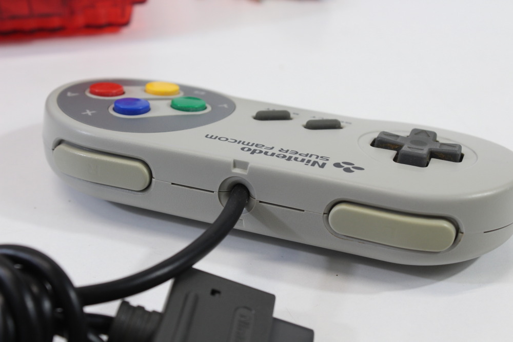 Super Nintendo Console Transparent Clear Red AC AV Super Famicom Conversion Plays NTSC-U/C & NTSC-J & Controller x1 Game x2 (A) Super Nintendo SNES Super Famicom SFC