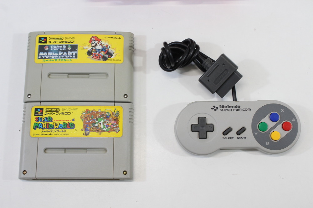 Super Nintendo Console Transparent Clear Red AC AV Super Famicom Conversion Plays NTSC-U/C & NTSC-J & Controller x1 Game x2 (A) Super Nintendo SNES Super Famicom SFC