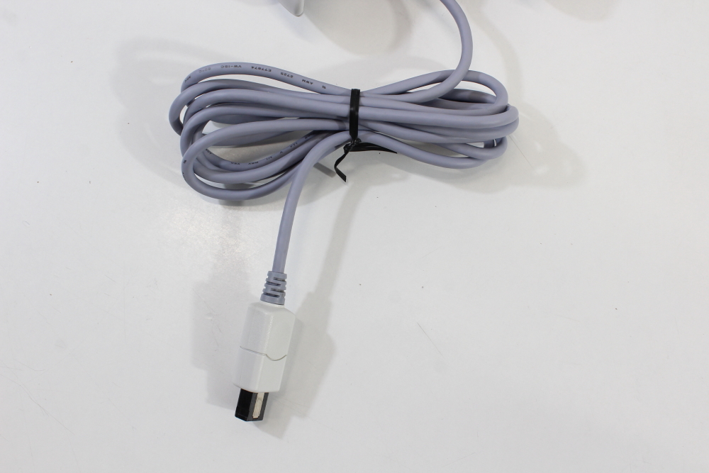 SEGA Dreamcast Controller Pad White HKT-7700 DC (A) SEGA Dreamcast DC