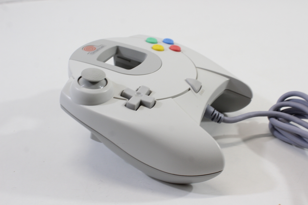 SEGA Dreamcast Controller Pad White HKT-7700 DC (A) SEGA Dreamcast DC