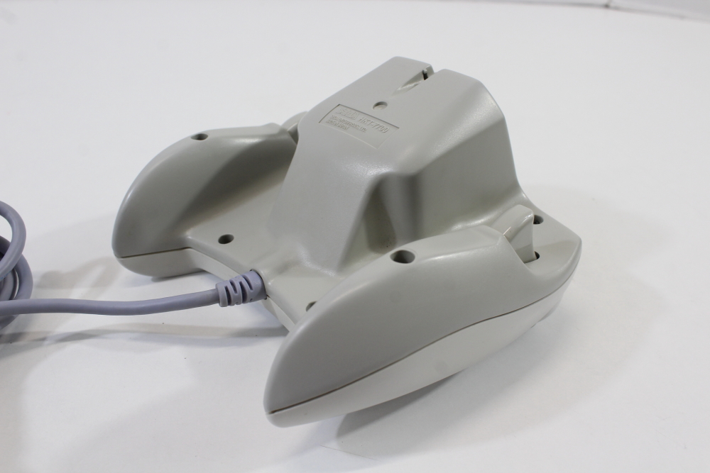 SEGA Dreamcast Controller Pad White HKT-7700 DC (A) SEGA Dreamcast DC