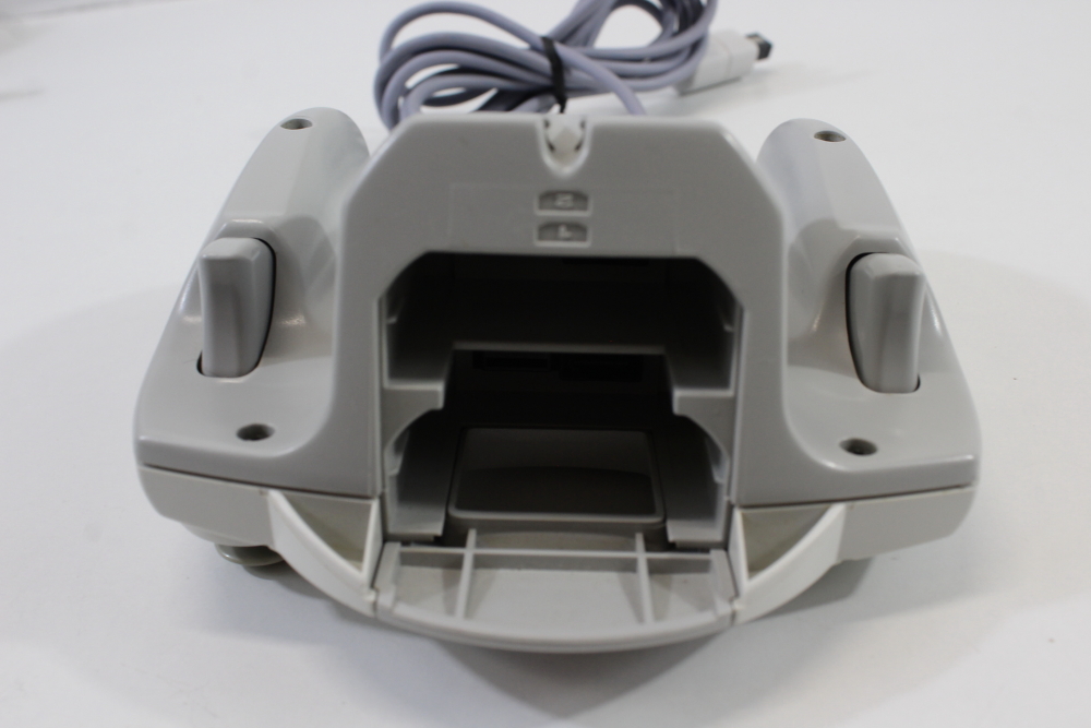 SEGA Dreamcast Controller Pad White HKT-7700 DC (A) SEGA Dreamcast DC