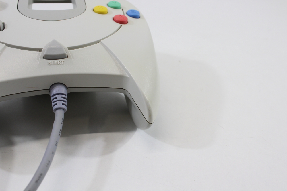 SEGA Dreamcast Controller Pad White HKT-7700 DC (A) SEGA Dreamcast DC