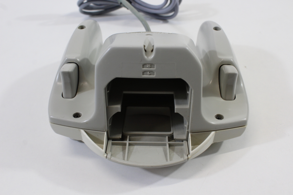 SEGA Dreamcast Controller Pad White HKT-7700 DC (B) SEGA Dreamcast DC
