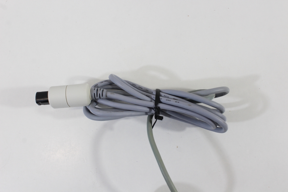SEGA Dreamcast Controller Pad White HKT-7700 DC (B) SEGA Dreamcast DC