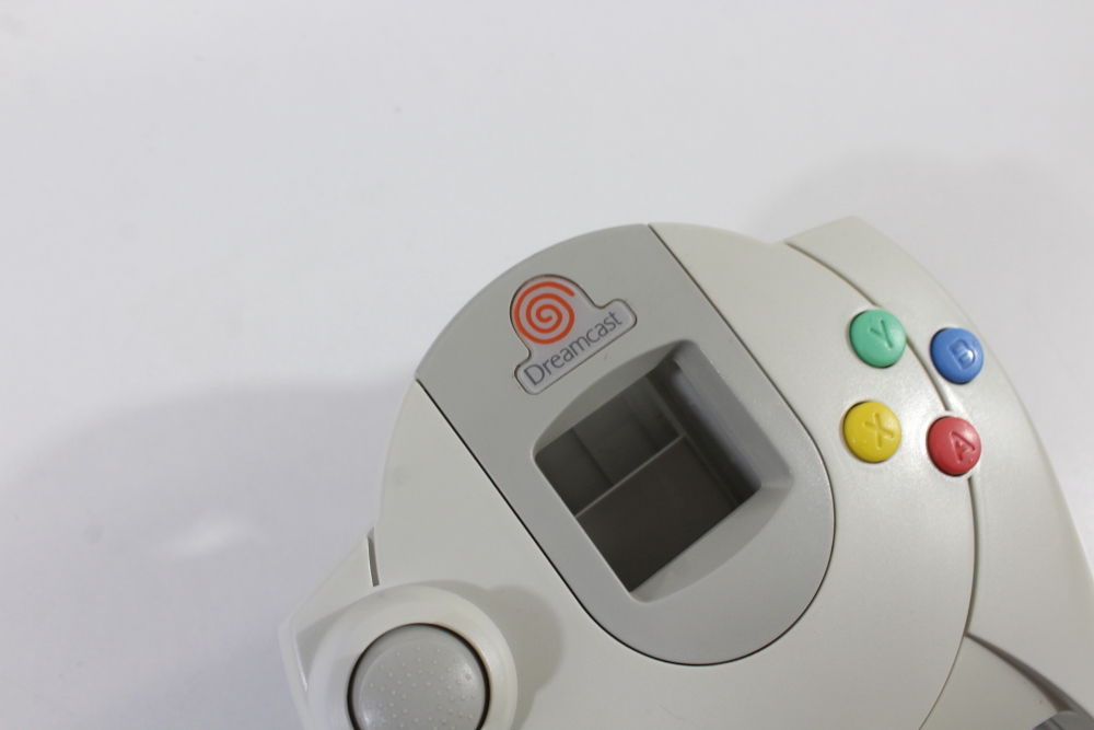 SEGA Dreamcast Controller Pad White HKT-7700 DC (B) SEGA Dreamcast DC