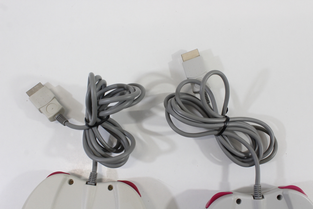 Lot of 2 Official Sega Saturn White Controllers HSS-0101 (C) SEGA Saturn SS