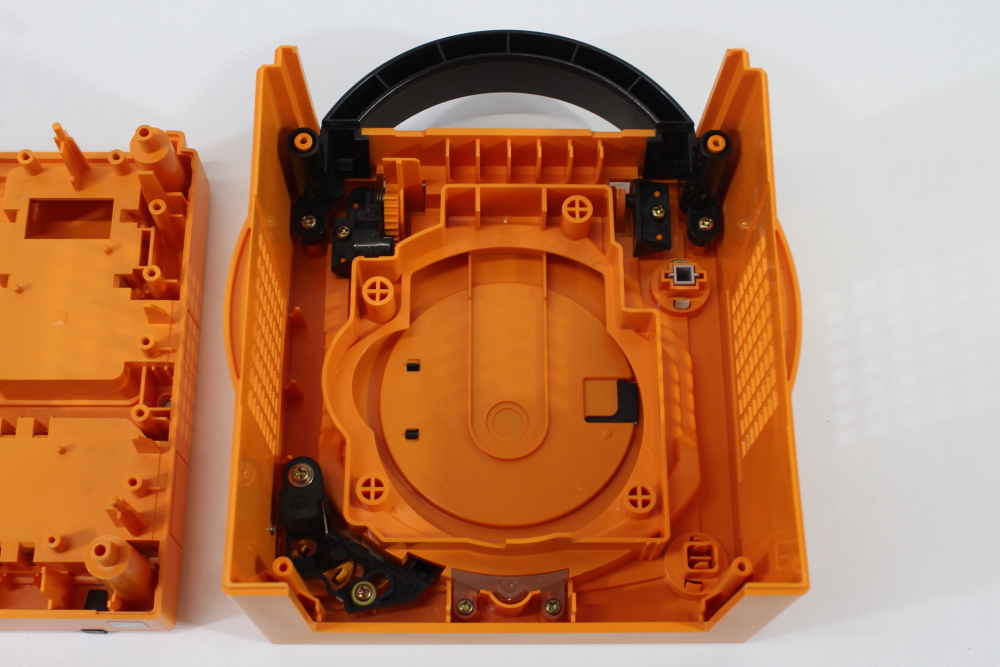 Nintendo GameCube OEM Replacement Shell Only Spice Orange DOL-001 (For Parts or Repair) Nintendo GameCube GC