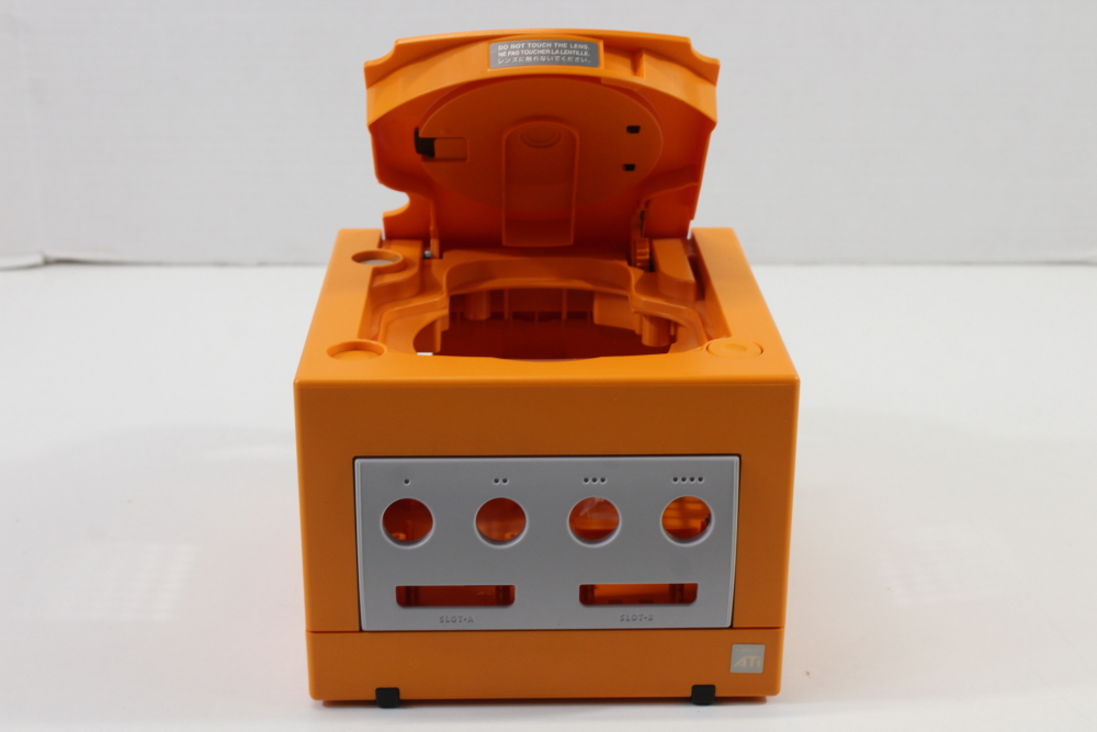 Nintendo GameCube OEM Replacement Shell Only Spice Orange DOL-001 (For Parts or Repair) Nintendo GameCube GC