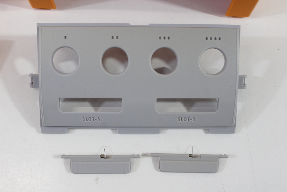 Nintendo GameCube OEM Replacement Shell Only Spice Orange DOL-001 (For Parts or Repair) Nintendo GameCube GC