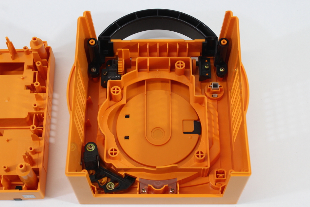 Nintendo GameCube OEM Replacement Shell Only Spice Orange DOL-001 (For Parts or Repair) Nintendo GameCube GC
