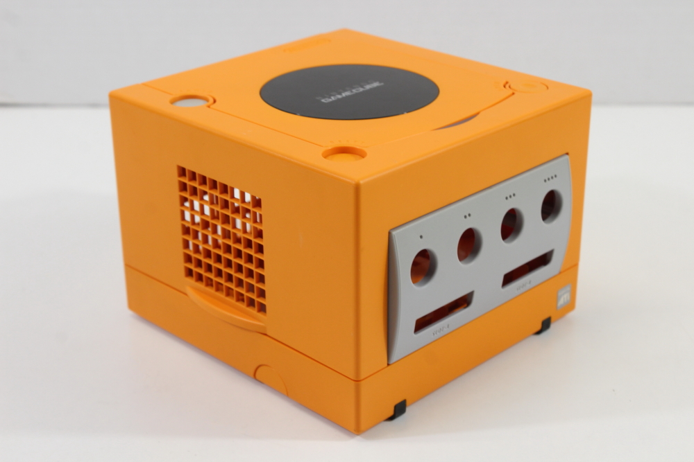 Nintendo GameCube OEM Replacement Shell Only Spice Orange DOL-001 (For Parts or Repair) Nintendo GameCube GC