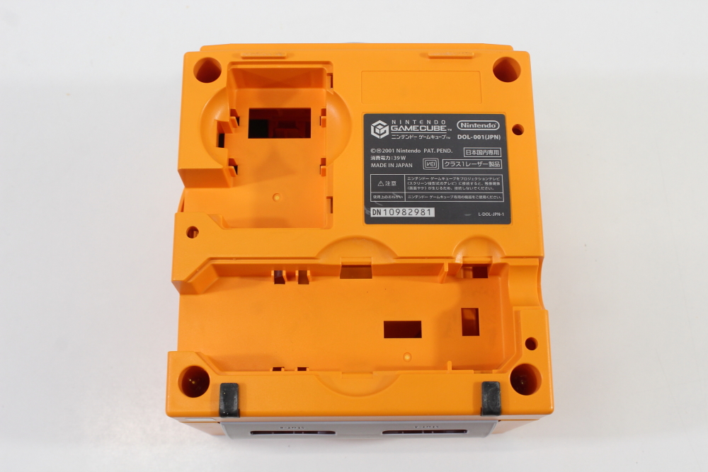Nintendo GameCube OEM Replacement Shell Only Spice Orange DOL-001 (For Parts or Repair) Nintendo GameCube GC