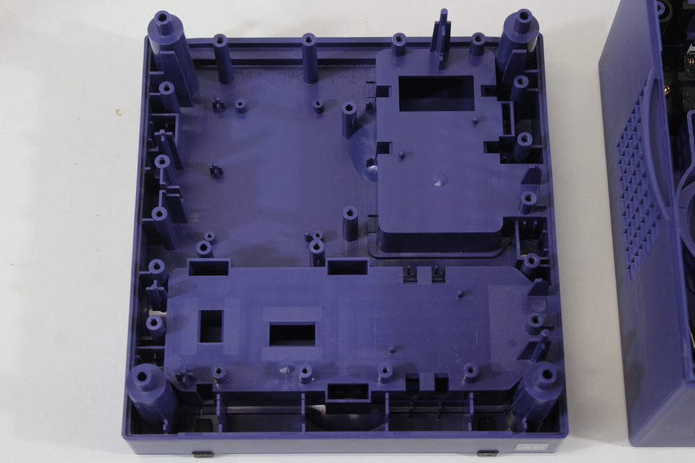 Nintendo GameCube OEM Replacement Shell Only Indigo Purple DOL-001 (For Parts or Repair) Nintendo GameCube GC